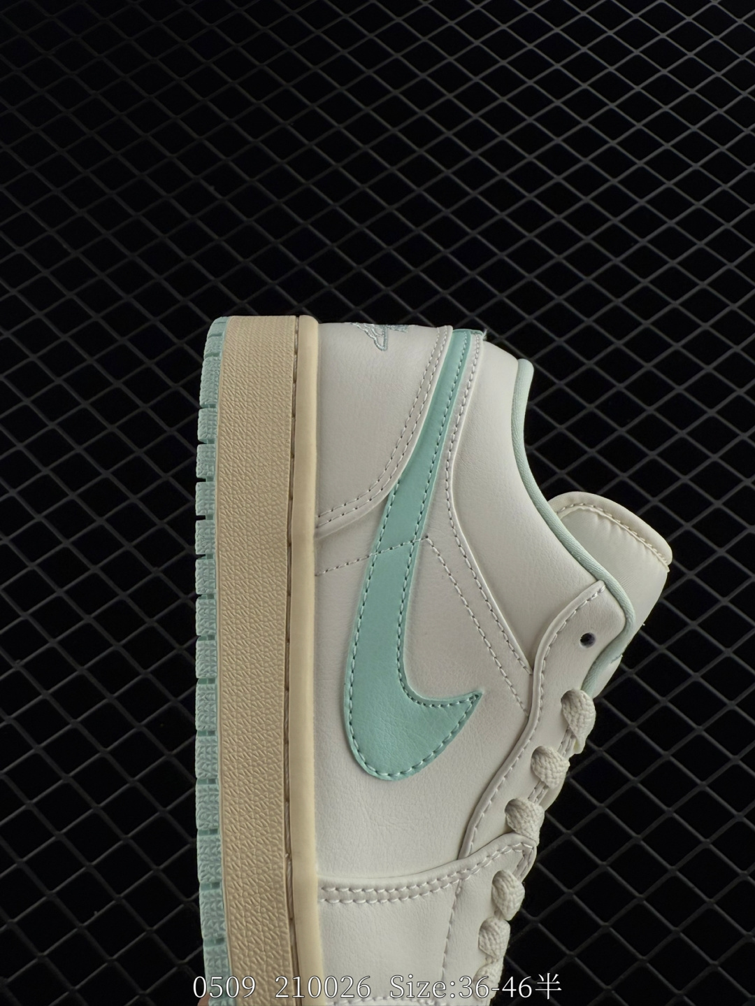 Air Jordan 1 Low AJ1